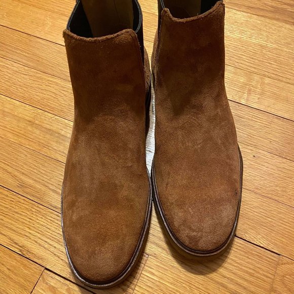 Clark Chelsea Boots - Tan Suede - Size 8 Mens - Picture 2 of 4